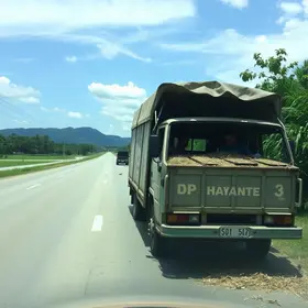 carreta com carga de arroz roubada