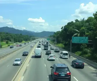 movimento de veículos no feriado